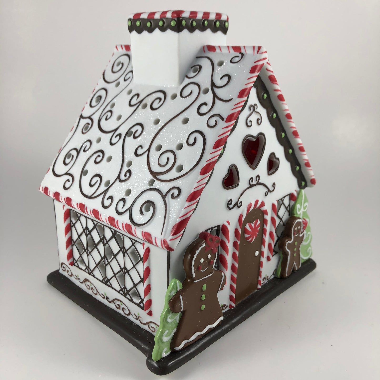 P9952 - Gingerbread house