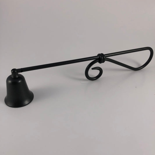 P9611 - Antique snuffer