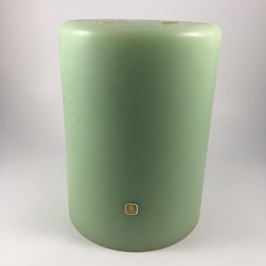S6852 - 3 Wick Candle - Winter Melon