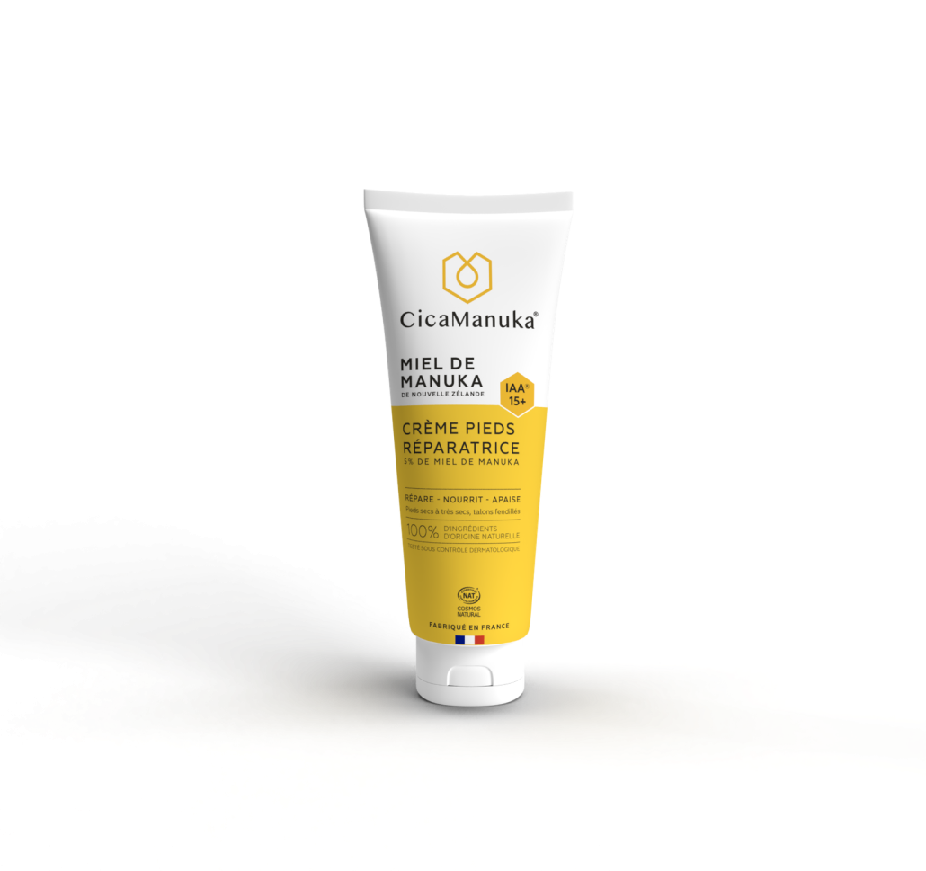 Tube de la crème pieds réparatrice au miel de manuka de la marque CicaManuka disponible dans la boutique virtuelle de Red Point à l'indice IAA15